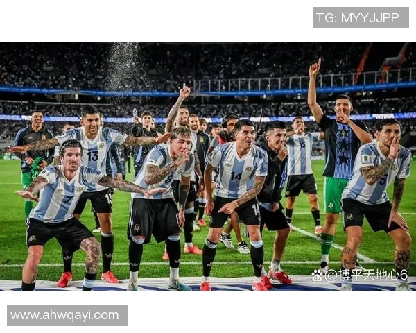 不为人知的足球明星盘点他们的传奇故事与成就